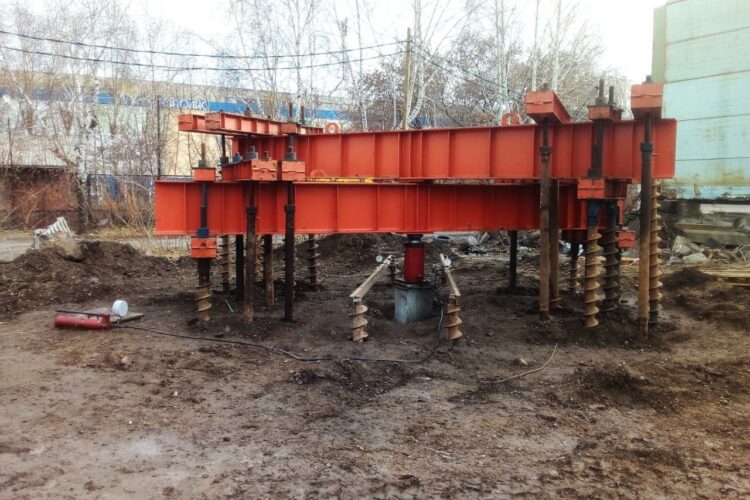 Адаптивная силовая установка СТИ ТДСК для испытания свай