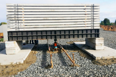 Испытание грунтов штампом I-го типа площадью 5000 см²